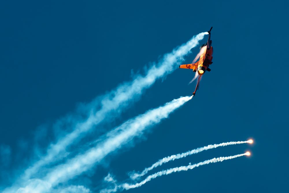 033_NATO Days Ostrava_RNLAF Demo Team_Fokker F-16AM Fighting Falcon.jpg